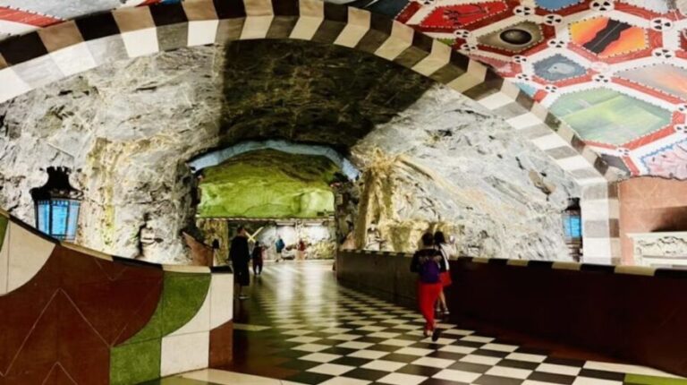 Stockholm Metro Tour - FAQ About the Stockholm Metro Tour