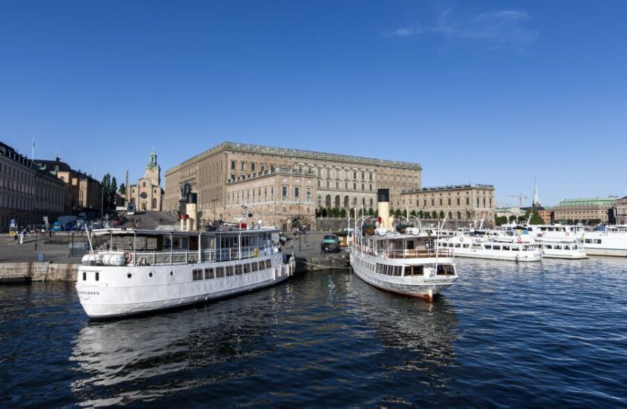 Stockholm: Old Town Walking Tour w/ Vasa Museum & Boat Ride - The Sum Up