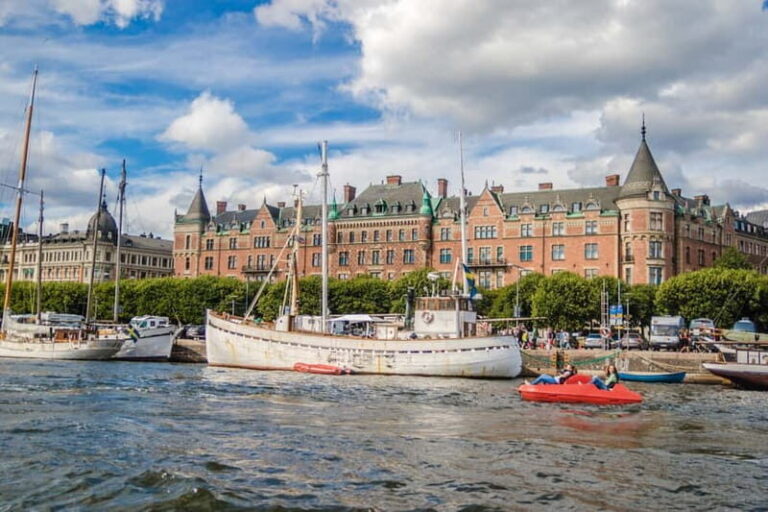 Stockholm: Royal Djurgården Boat Tour - What to Expect on the Tour