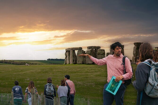 Stonehenge Private Full-Day Tour from Bath for 2-8 guests - What Makes This Tour Stand Out?