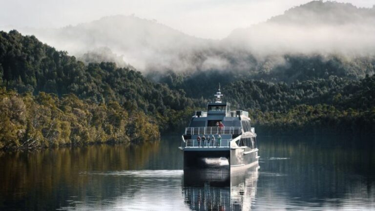 Strahan: Gordon River Cruise with Lunch & Sarah Island Walk - Cruising Through Hells Gates and Macquarie Harbour