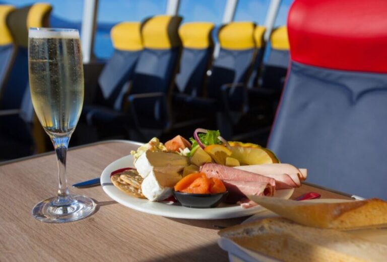 Strahan: World Heritage Cruise on Gordon River with Lunch - Exploring the Full Itinerary