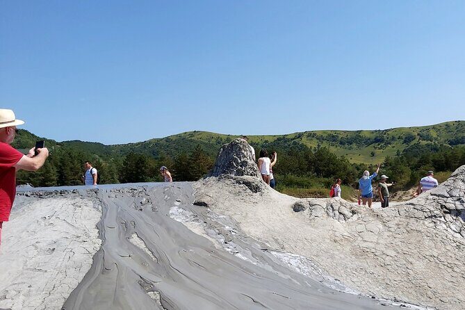Strange Growing Stones and Mud Volcanoes in Buzau County - A Deep Dive into the Experience