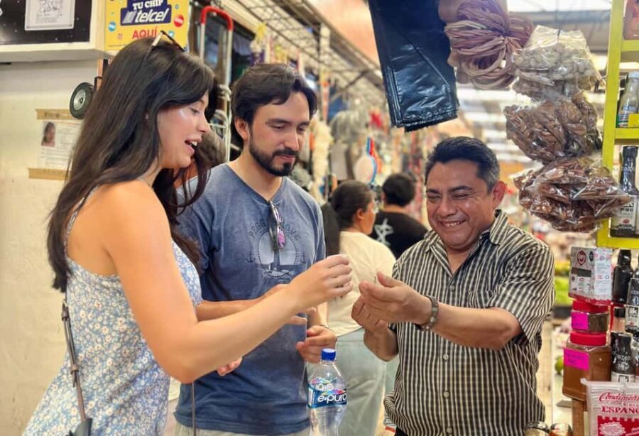 Street Food Walking Tour in Merida - Exploring the Main Market: The Heart of Yucatecan Cuisine