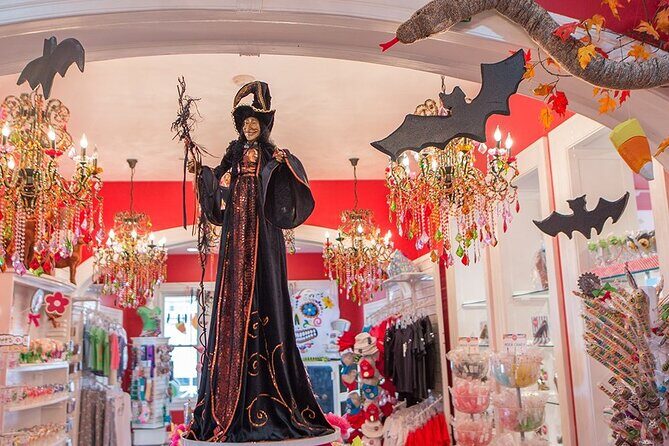 Sugar Skulls & Tequila - Who Will Love This Tour?