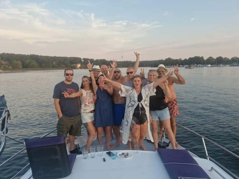 Sundowner, 2-hour sunset boat tour with skipper. - FAQ