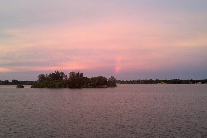 Sunset Cruise on the Beautiful Banana River - An In-Depth Look at the Sunset Cruise Experience