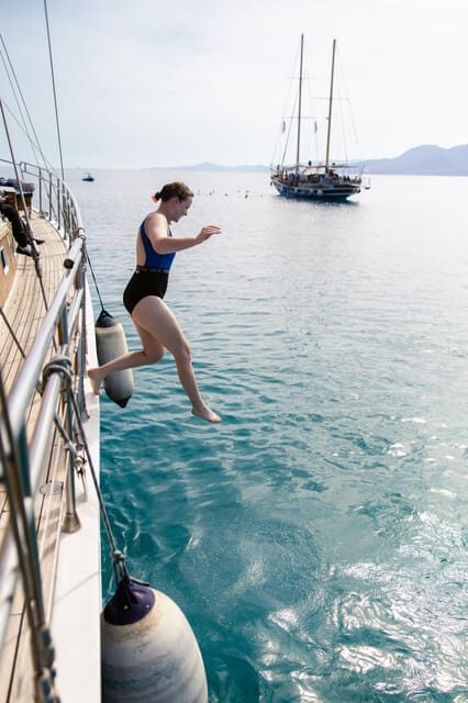 Sunset Dinner Cruise: Swim Stop, Drinks & Onboard Dining - Frequently Asked Questions