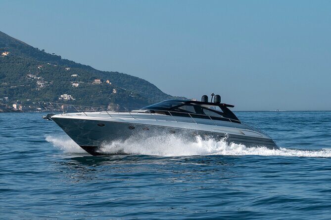 Sunset Luxury: Capri on fire - A Deep Dive into the Experience