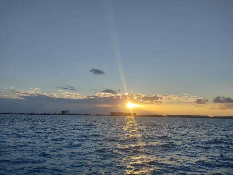 Sunset Sailing to Isla Mujeres with Cancún Transfer - Who Should Consider This Tour?