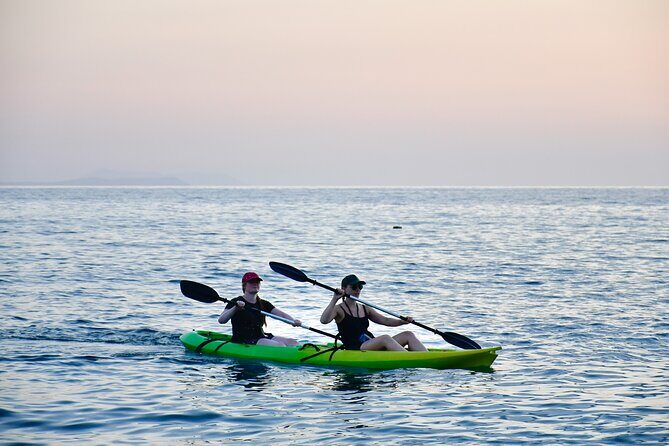 Sunset Saranda and Night City Glow Kayak or Sup Tour - What Makes This Tour Stand Out?