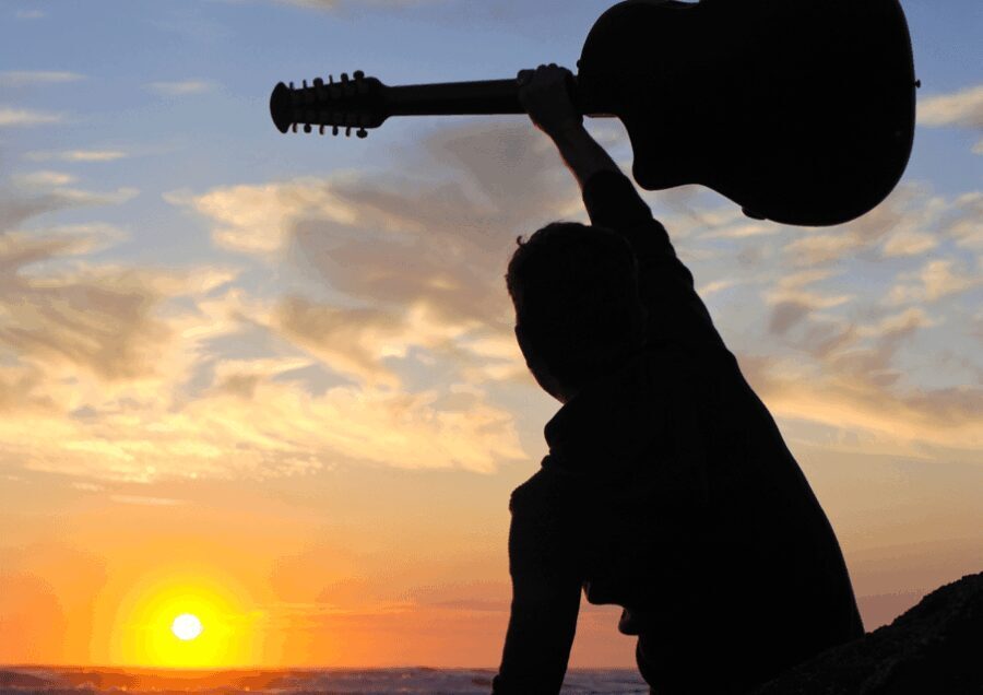 Sunset to Corsican song on a catamaran - A Detailed Look at the Experience