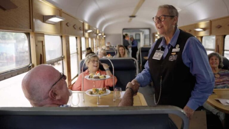 Sunshine Coast:Silver Bullet High Tea at Mary Valley Rattler - Who Will Love This Tour?