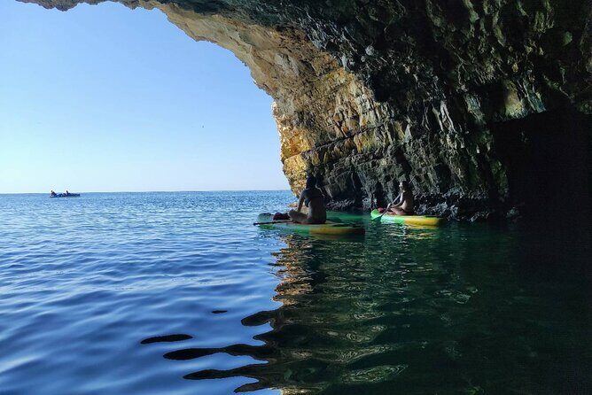 Sup Tour in Polignano caves - A Close-Up Look at the Polignano Caves Sup Tour