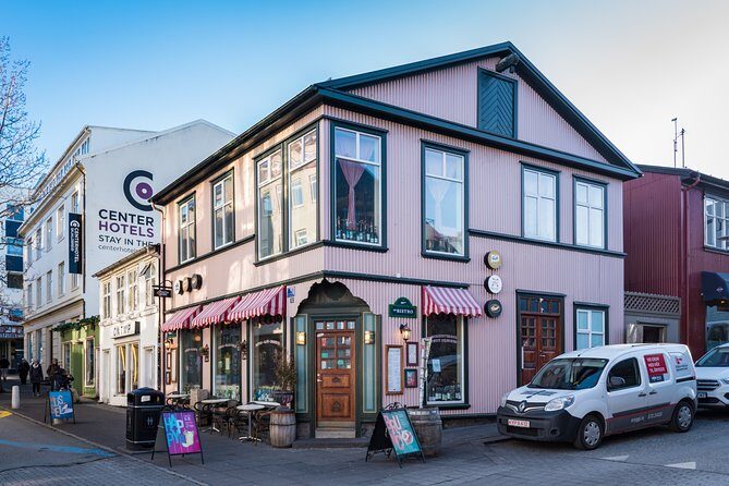 Surprise Walk of Reykjavik with a Local - Who Should Book This Tour?