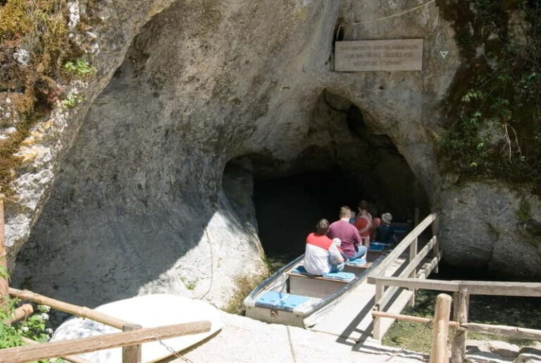 Swabian Jura: Entering the Wimsen Cave by boat - Exploring the Wimsen Cave: A Deep Dive into the Experience
