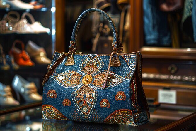 Sydney Local Fashion Designers Shopping Tour with a Stylist - Analyzing the Value