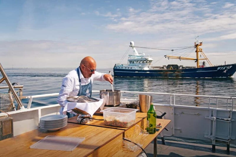 Sylt: Shell safari with boat | incl. Mussel tasting & 1 glass of wine - Analyzing the Value & Experience