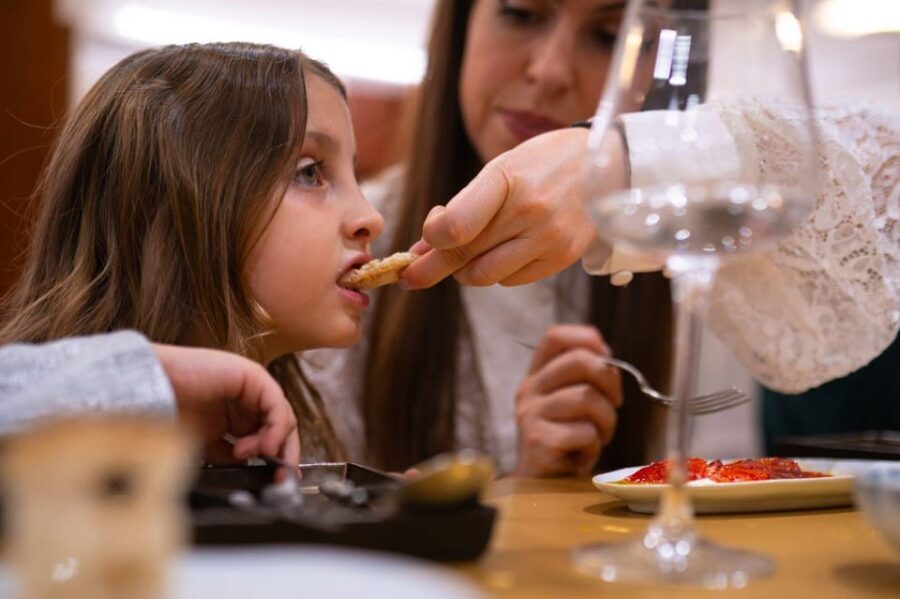 Symphony of Flavors - Olive Oil & Food Pairing at Corfu Town - Discovering Corfu’s Culinary Heart