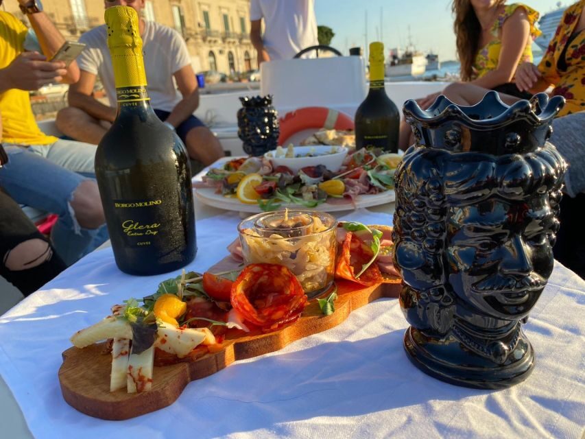 Syracuse: Boat tour with aperitif - A Deep Dive into the Syracuse Boat Tour with Aperitif
