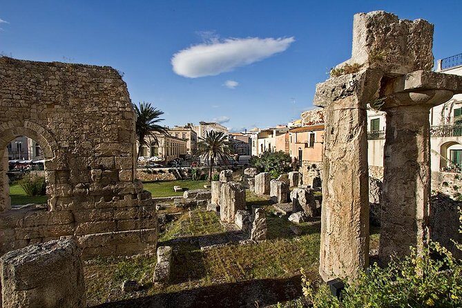 Syracuse Private Walking Tour with Traditional Lunch and Wine - The Sum Up: Who Should Book This Tour?