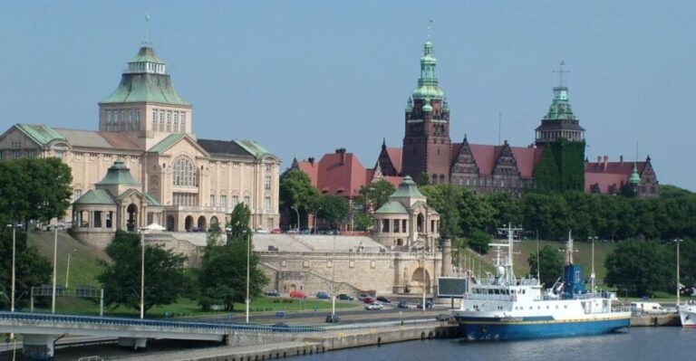 Szczecin: Medieval Old Town Private Walking Tour - The Value of This Experience