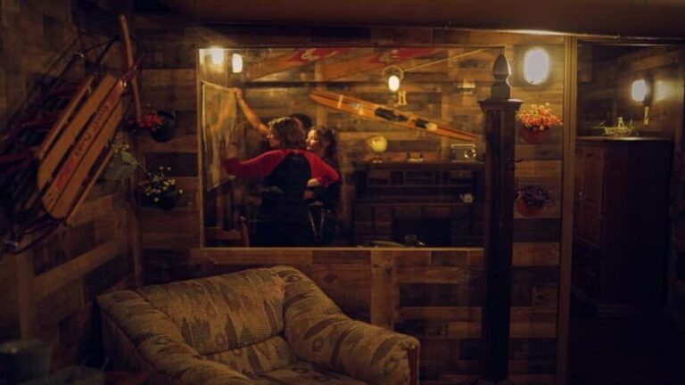 Tacoma: The Vanishing Historian: A Mystery Adventure - Key Points