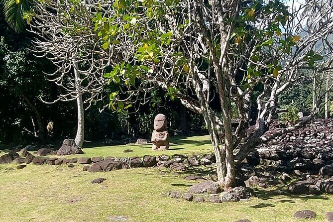 Tahiti's West Coast Private 4 hour Tour with Lydia, - Authentic Polynesian Culture & Natural Beauty