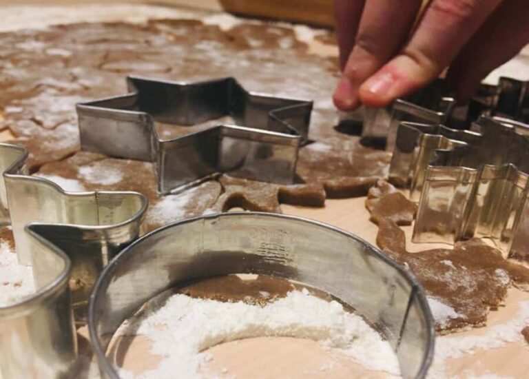 Tallinn: Local Gingerbread Workshop in the Old Town - An Inside Look at Tallinn’s Gingerbread Workshop