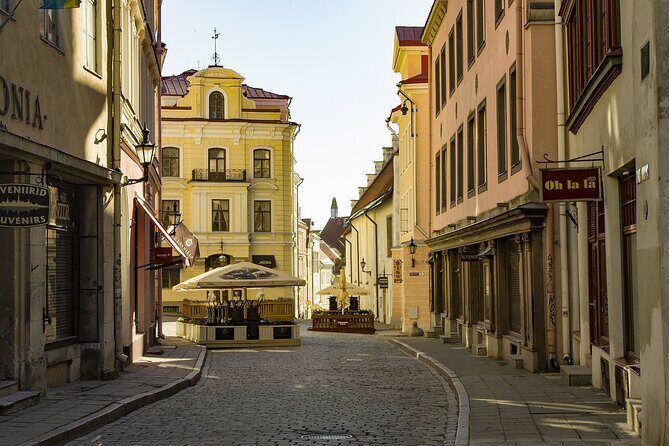 Tallinn Old Town: Food and History Self-Guided Walking Tour - A Detailed Look at Tallinns Old Town Self-Guided Tour