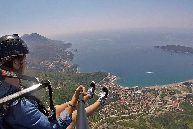 Tandem paragliding in Budva - The Value of the Experience