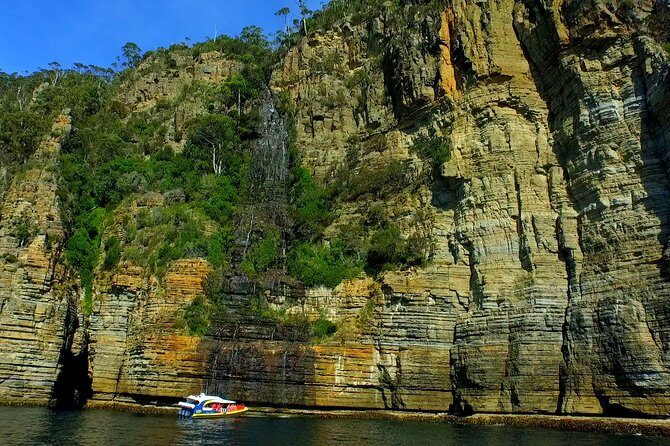 Tasman Island Cruises and Port Arthur Historic Site Day Tour from Hobart - Detailed Breakdown of the Itinerary