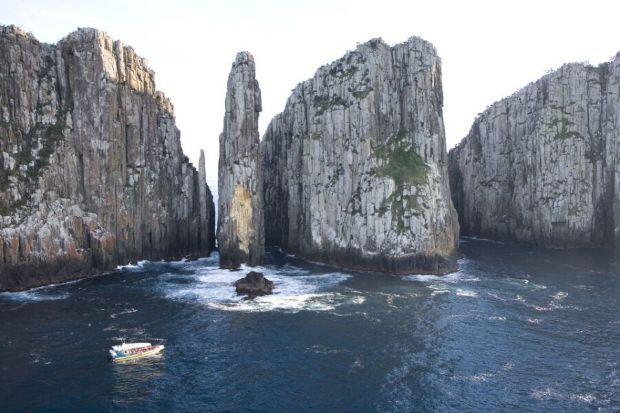 Tasman Peninsula Day Trip with Cruise & Devils from Hobart - In-Depth Review of the Tasman Peninsula Day Trip