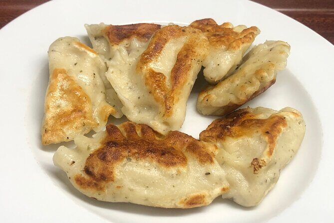 Taste of Poland - Old Town food tour and guided walk in one - Who Should Consider This Tour?