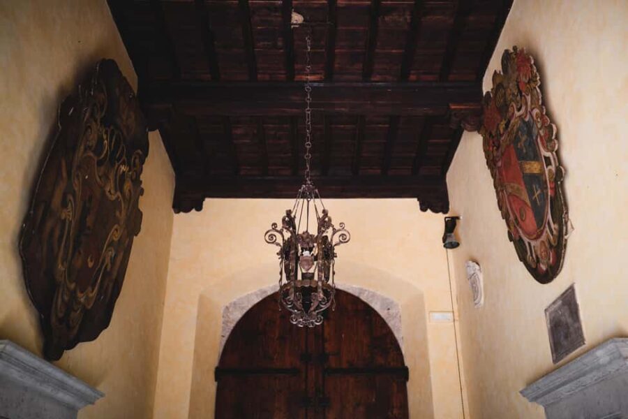 Tastes of History at Castello il Palagio - Who Should Consider This Tour?