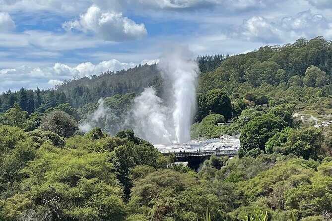 Taup to Auckland via Rotorua and Hobbiton - Frequently Asked Questions
