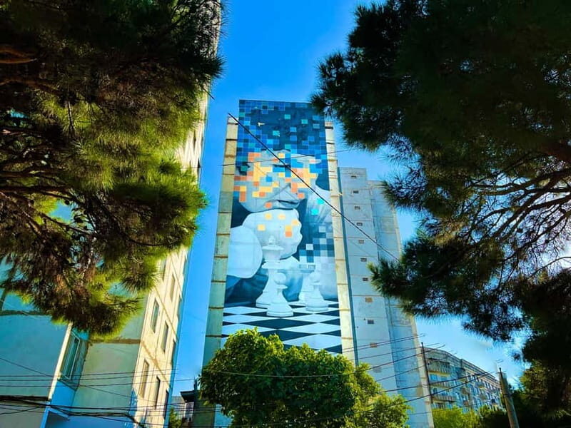Tbilisi: 100+ Graffiti & Murals, Street Art Guided Tour - Cultural and Artistic Context