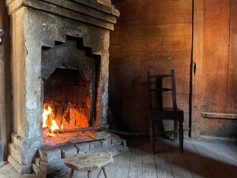 Tbilisi: 12 Regions of Georgia - Tour with Round Transfers - Summary