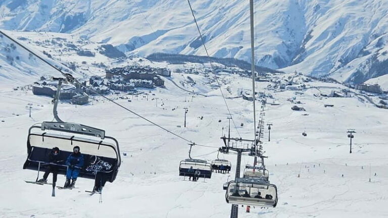 Tbilisi: 2-Day Gudauri and Kazbegi Tour with Hotel Pickup - Day 2: Choosing Your Adventure