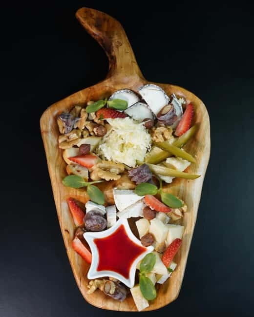TBILISI: Authentic Georgian Cheese Tasting Experience - A Closer Look at the Experience