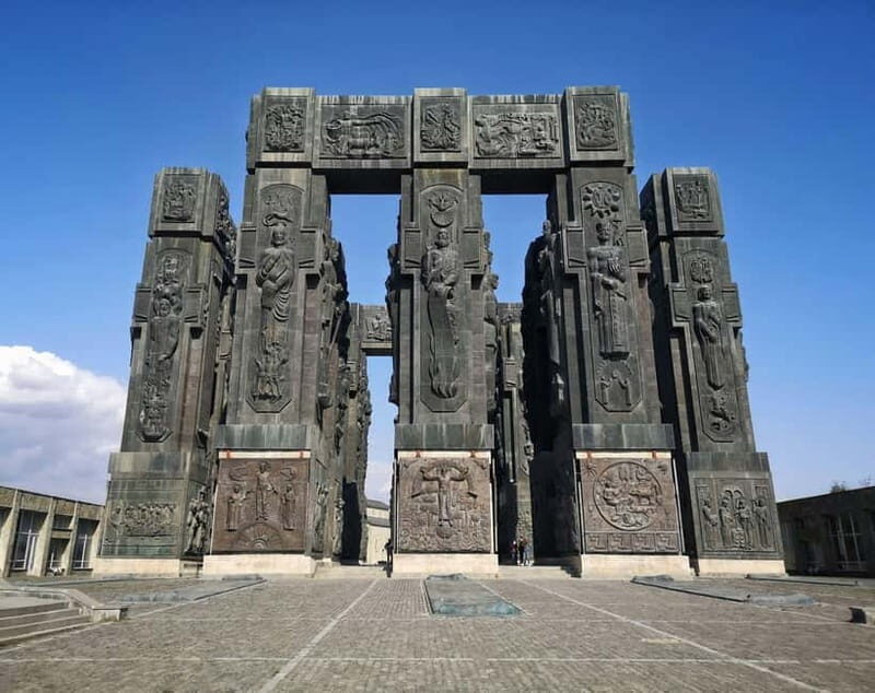 Tbilisi: Chronicle of Georgia Guided Tour - Exploring the Highlights: What Makes This Tour Special