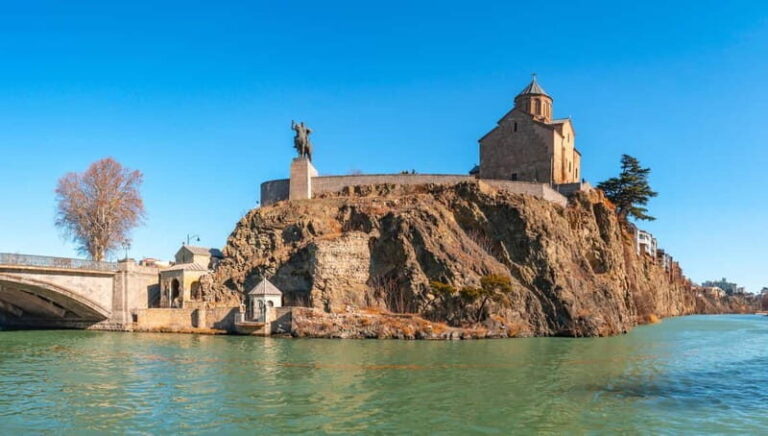 Tbilisi: Guided Tour to the Top 10 Sightseeing Attractions - What to Bring and What to Expect