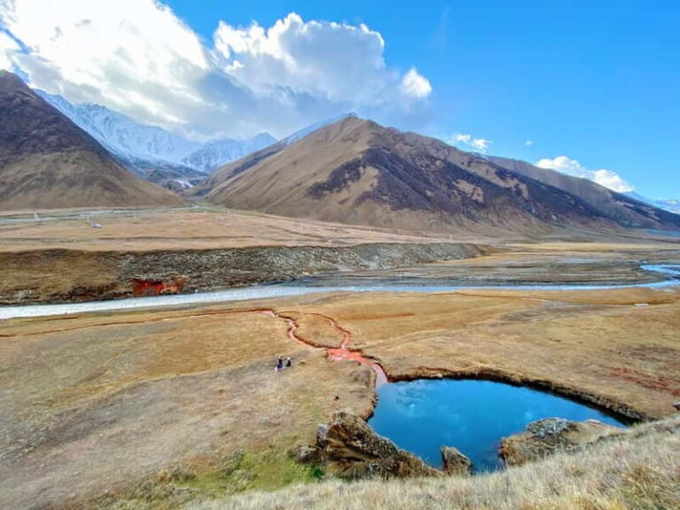 Tbilisi: Kazbegi Gudauri Ananuri and Truso Adventure by 4x4 - What to Expect and Why It Matters