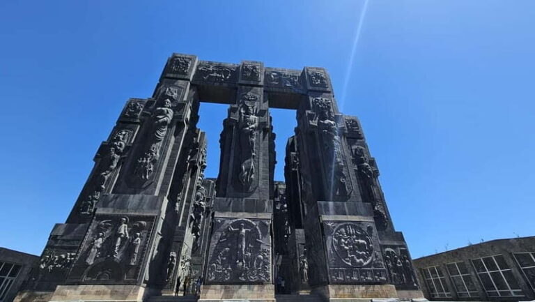 Tbilisi: Mtskheta Jvari Bazaar, Chronicles of Georgia & Wine - What Makes This Tour Stand Out?