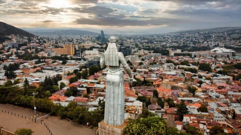 Tbilisi: Old and New City Guided Tour with 2 Cable Car Rides - What to Expect During the Tour