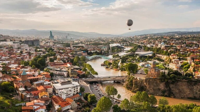 Tbilisi: Old Town Highlights w/ 5 Tastings & Cable Car Ride - The Sum Up