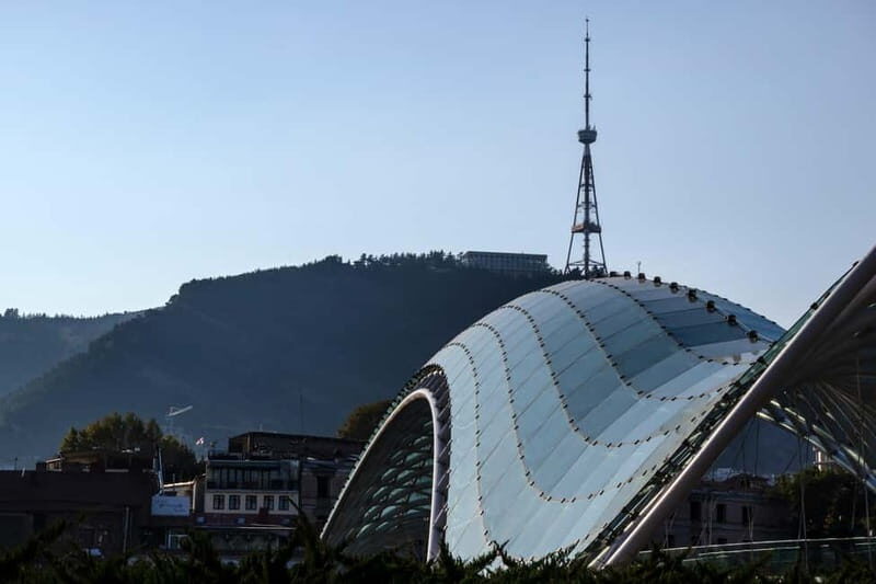 Tbilisi: Old Town Sights & Funicular Ride to Mtatsminda Park - A Detailed Look at the Tbilisi: Old Town & Mtatsminda Tour