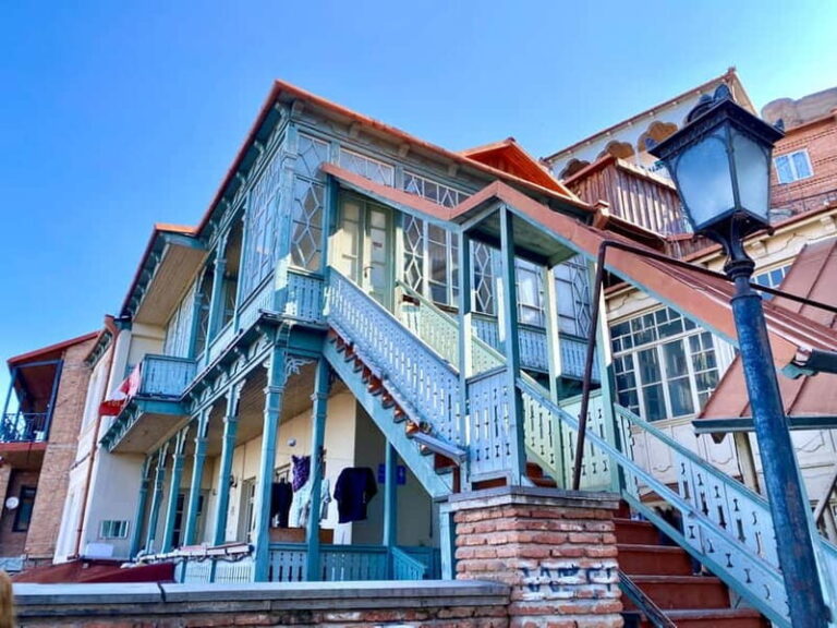 Tbilisi old town (Sololaki) 4 hours private walking tour - Final Thoughts on the Tbilisi Old Town Walk