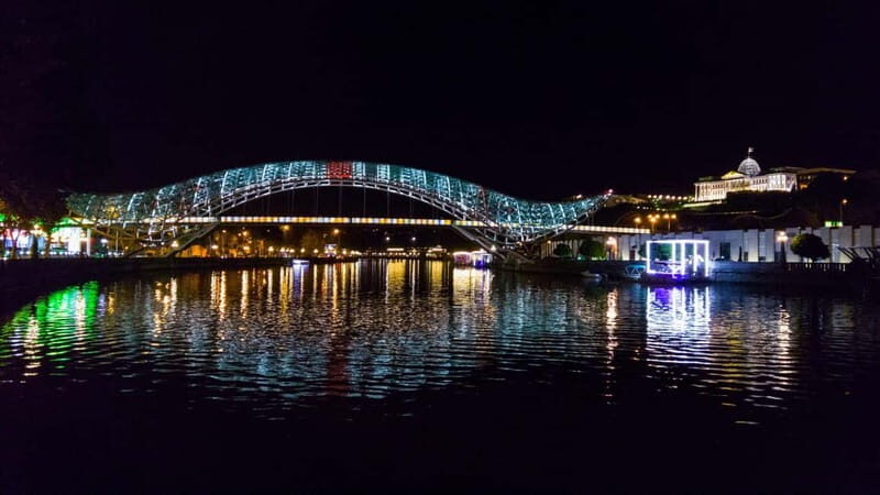Tbilisi: Pub Crawl tour with special drinks - A Closer Look at the Tbilisi Pub Crawl Experience