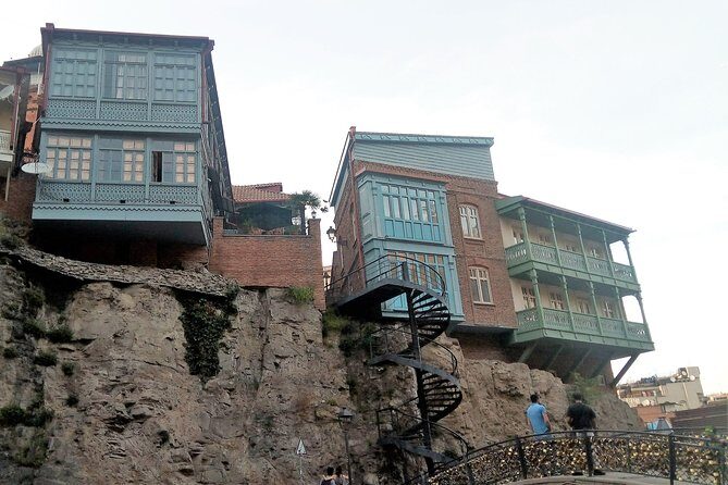 Tbilisi walking tour - Tbilisi Walking Tour: A Balanced Look at the Heart of Georgia